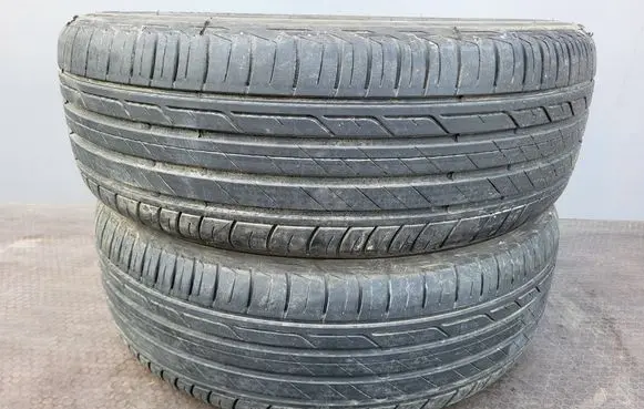 Volkswagen Golf VI R16 summer tire 