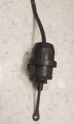 Audi A4 S4 B5 8D Valve vacuum AW23835698