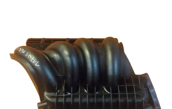 Mercedes-Benz CLK A209 C209 Intake manifold A611090 SSACY