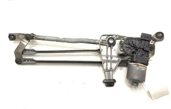 Front wiper linkage and motor