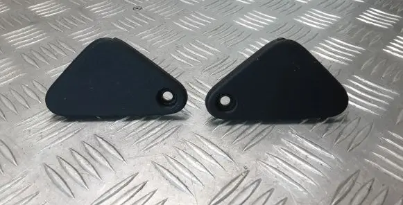 Volvo XC60 Radiator mount bracket 30723366 30723367