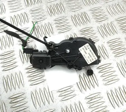Mercedes-Benz GLS X166 Vent window/glass motor A1666700104