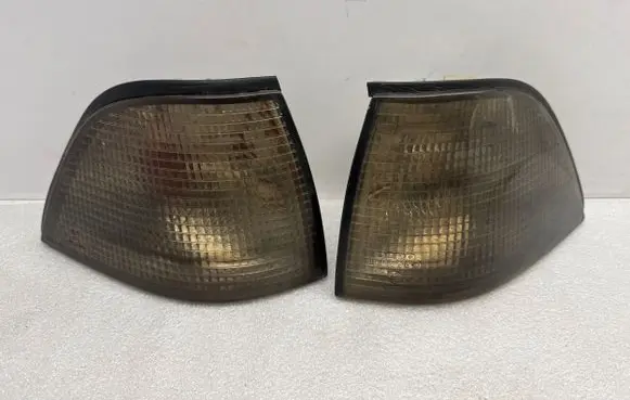 BMW 3 E36 Front indicator light 014441505L W39792R