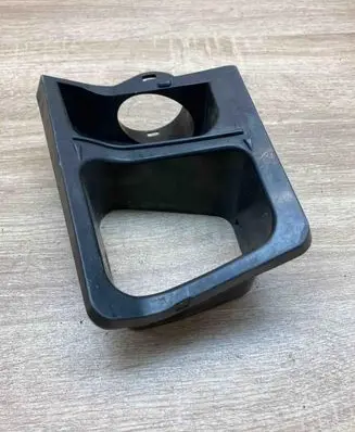 Volvo XC90 Air intake duct part 31370229