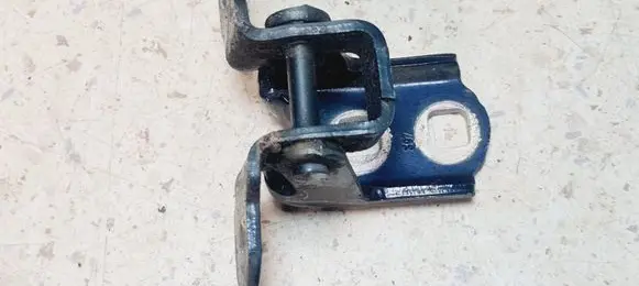 Renault Scenic II - Grand scenic II Rear door upper hinge 704552