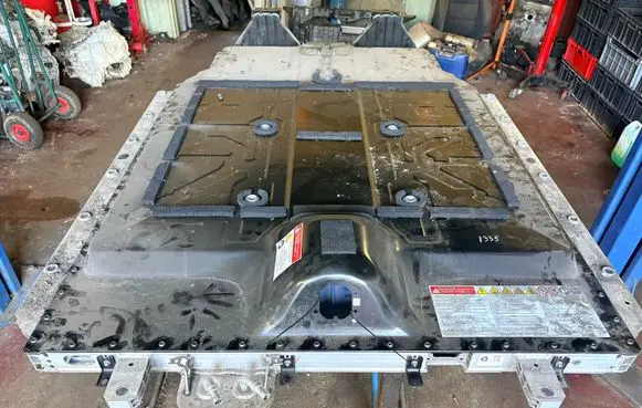 KIA Niro Hybrid/electric vehicle battery tray 37501A0051