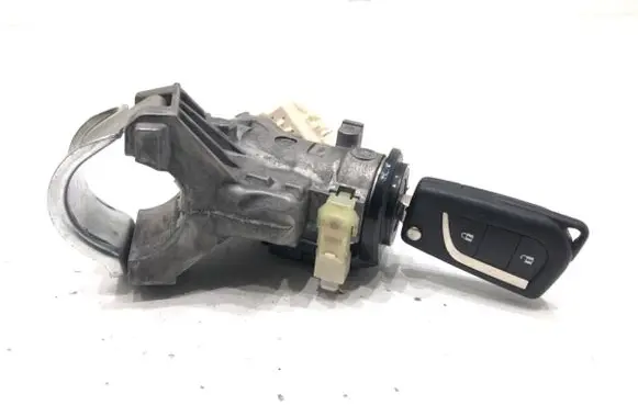 Toyota Yaris Ignition lock 45020-0D04