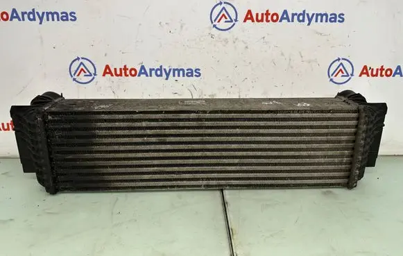 BMW 7 F01 F02 F03 F04 Intercooler radiator 7805629 17517805629