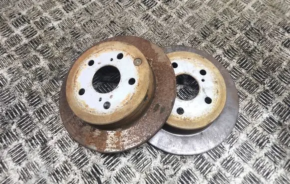 Toyota Avensis T250 Rear brake disc