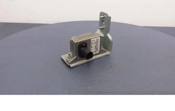 Volkswagen Golf IV ESP acceleration yaw rate sensor 1J1907637C