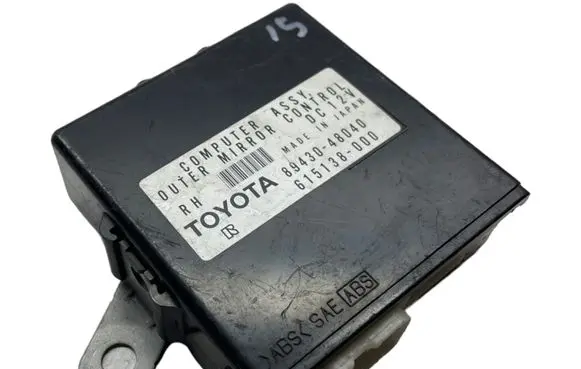 Lexus RX 330 - 350 - 400H Wing mirror control module 8943048040 615138000