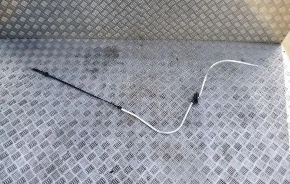 Handbrake/parking brake wiring cable