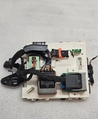 Volvo XC40 Comfort/convenience module 32268109