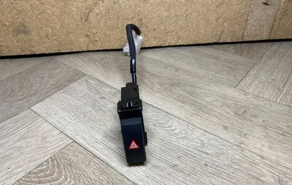 Hazard light switch