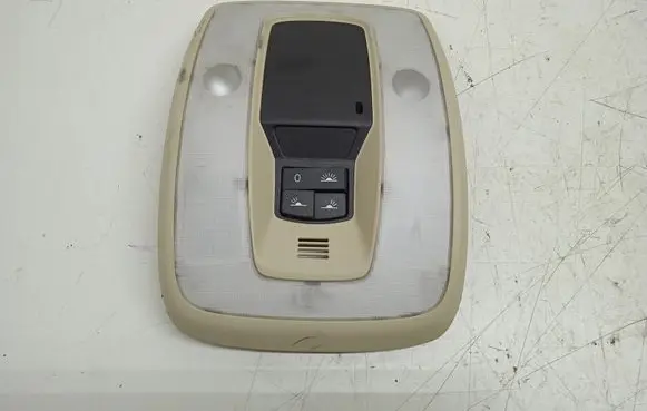 Volvo V70 Front seat light 39861051