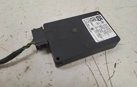Mercedes-Benz CLA C117 X117 W117 Blind spot module A0009050410 A0009010801