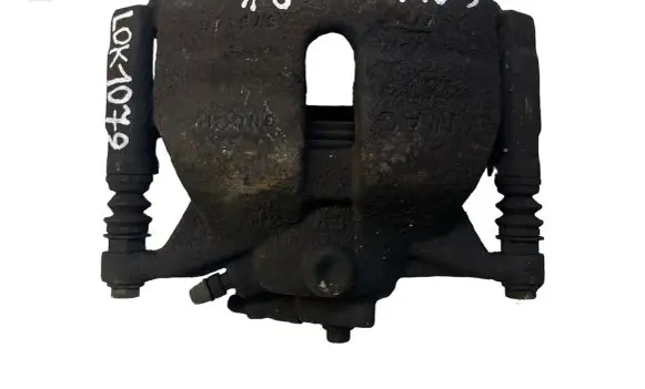 Volkswagen Golf VII Front brake caliper