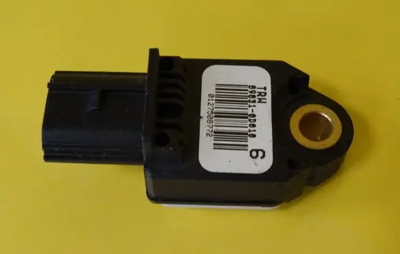 Toyota Yaris Airbag deployment crash/impact sensor 89831-0D010