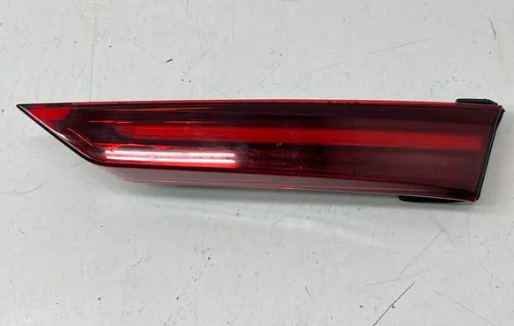 Volvo S60 Tailgate rear/tail lights 32133725 24970722