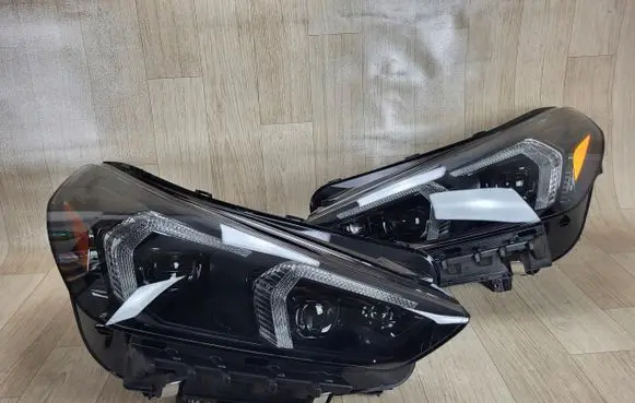 BMW X1 U11 Headlights/headlamps set 5A5BD63 5A5BD64