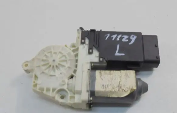 Seat Toledo II (1M) Front door window regulator motor 101387101