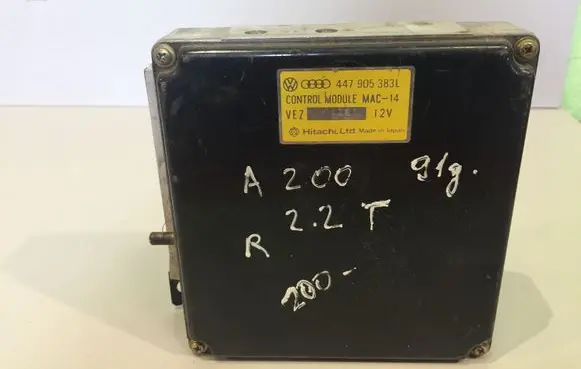 Audi 200 Engine control unit/module 447905383L