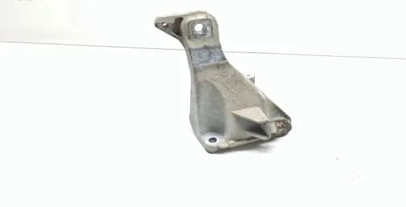 BMW 1 E81 E87 Engine mounting bracket 6781916 22116781916