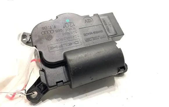 Audi Q7 4L Air flap motor/actuator 52411483R04