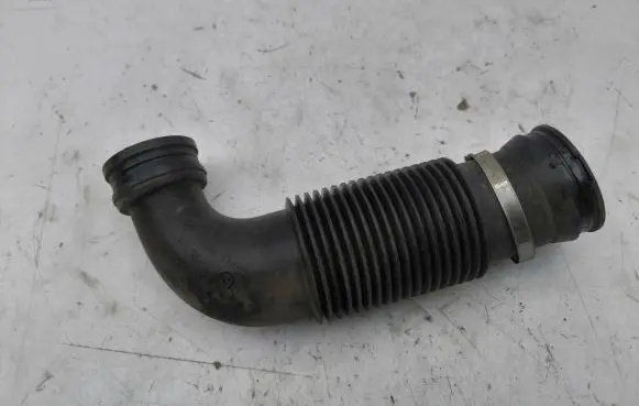 BMW i3 Air intake hose/pipe 7642406 70561035