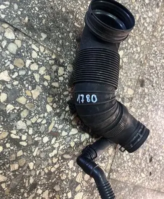Volkswagen Golf V Intercooler hose/pipe 3c0129654p