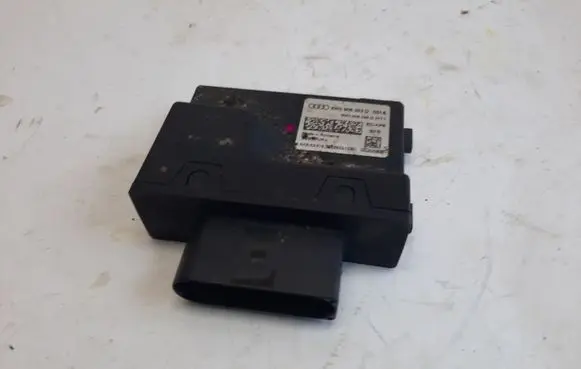 Audi A4 S4 B9 Fuel injection pump control unit/module 8W0906093D