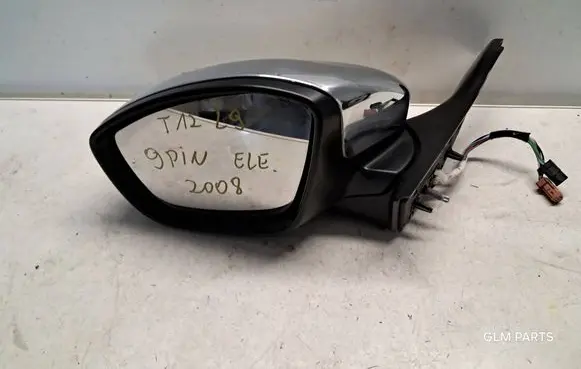 Peugeot 2008 I Front door electric wing mirror