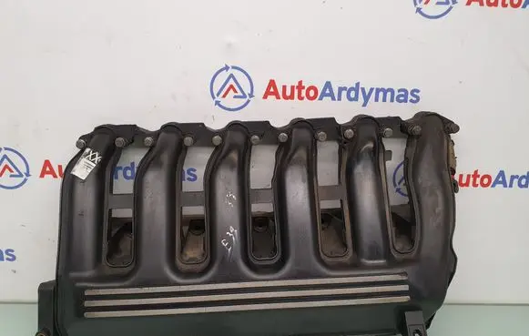 BMW 5 E39 Intake manifold 2247439 11612247439 7792019