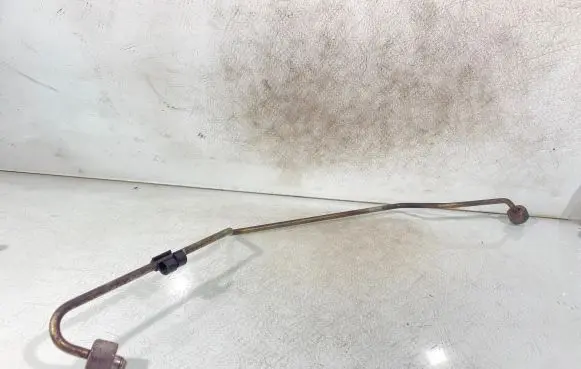 Lexus IS 220D-250-350 Fuel injector supply line/pipe 06179