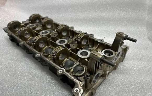 Porsche Cayenne (9PA) Engine head 948105121