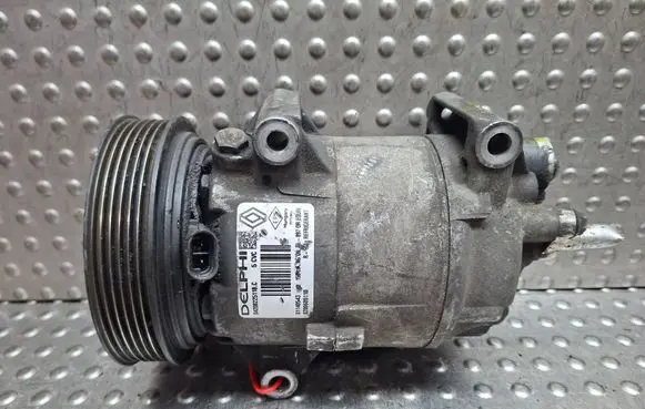 Renault Scenic II - Grand scenic II Air conditioning (A/C) compressor (pump) S27624600 8200600110