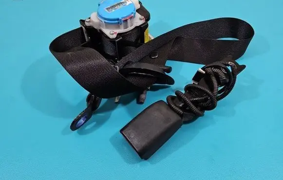 Toyota Yaris Front seatbelt 73220-0D312 IMPRK1446436