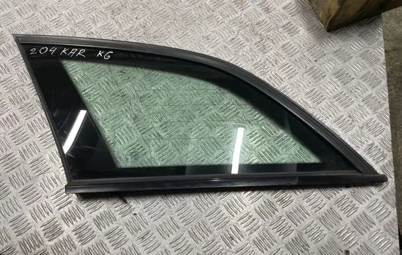 Mercedes-Benz C W204 Rear side window