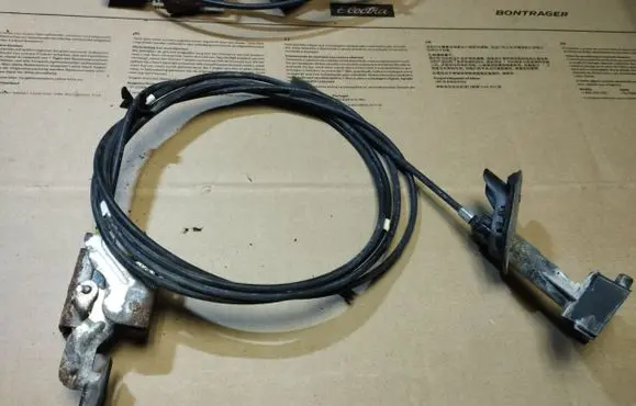 Honda FR-V Fuel cap release pull handle 