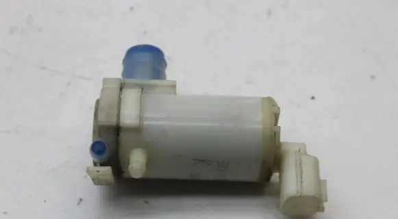 Subaru Forester SJ Windscreen/windshield washer pump