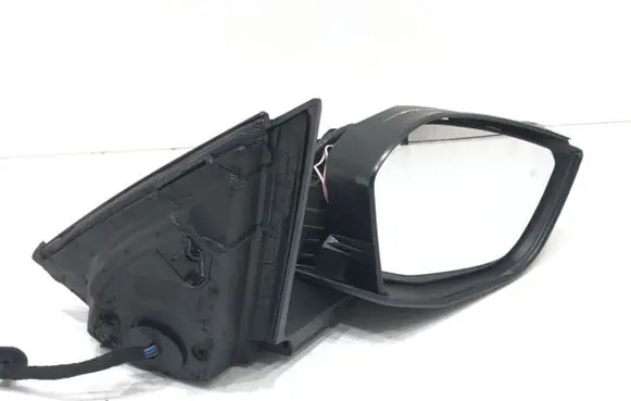 Front door electric wing mirror