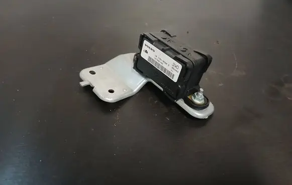 Volvo S60 ESP acceleration yaw rate sensor 30667843AA 10098005202