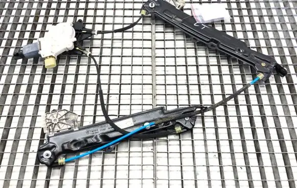 Rear door window regulator with motor