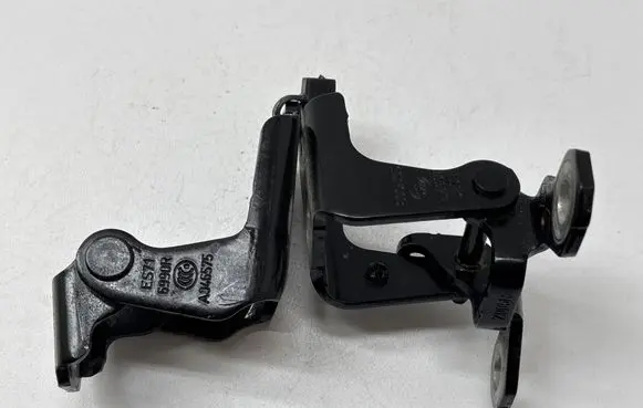 Renault Megane IV Rear door hinge set 6990R 5057R ES71