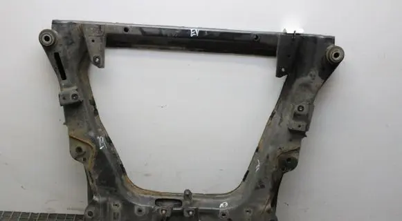 Nissan Leaf II (ZE1) Front subframe