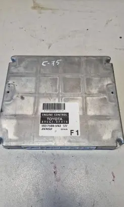 Toyota Corolla Verso E121 Engine control unit/module 896610F010 1758006463 MB1758006463