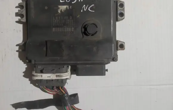 Mazda MX-5 NC Miata Engine control unit/module L83118881D