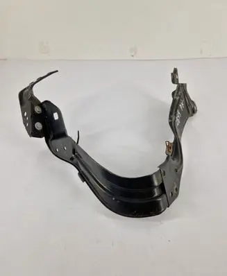Mercedes-Benz C W203 Headlight/headlamp mounting bracket 