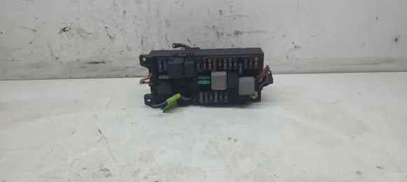Mercedes-Benz E W211 Fuse module 2115453801