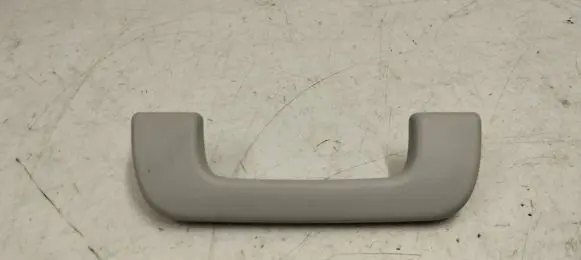 Audi Q3 8U Front interior roof grab handle 8r0857607h